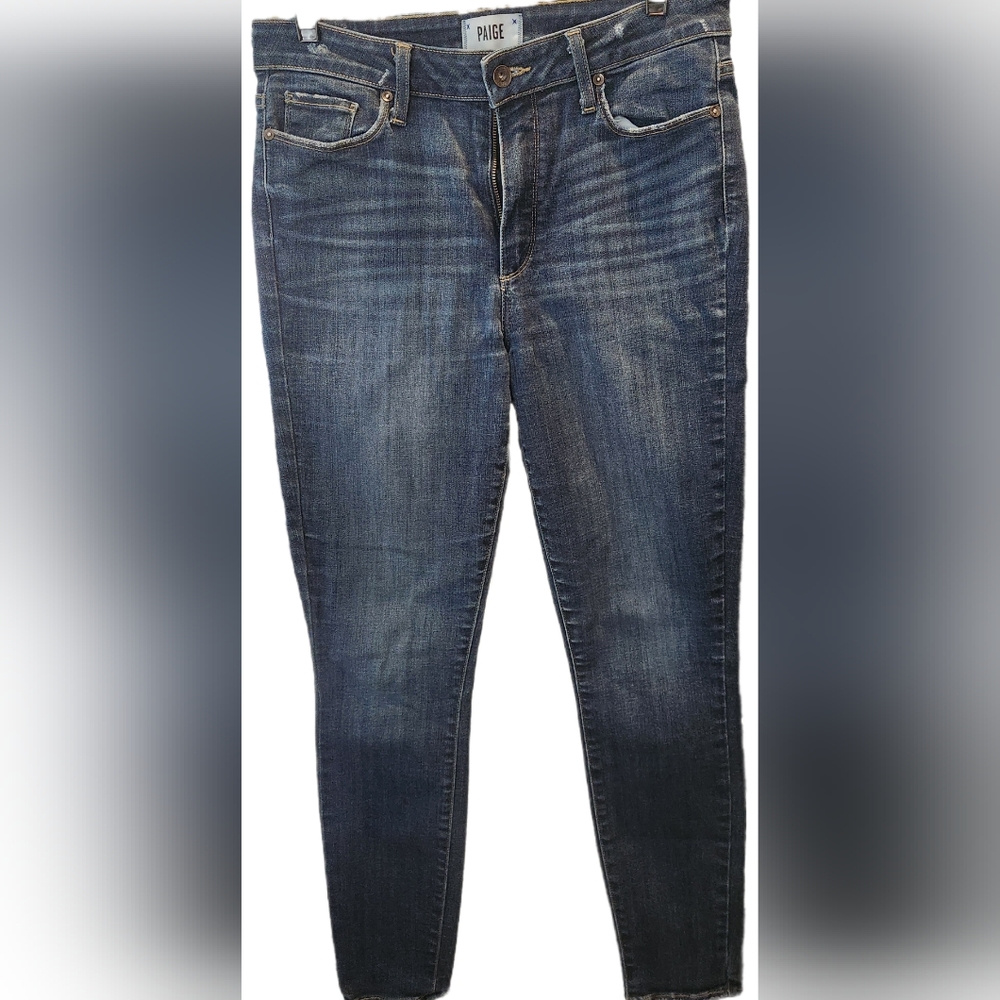 EUC Paige Denim Hoxton Ankle skinny jeans